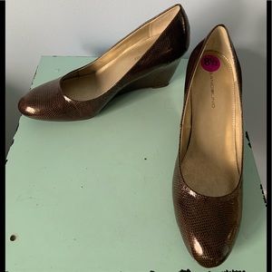 Bandolino Brown Wedge Heels